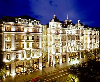 Corinthia Grand Hotel Royal, Budapest, Hungary. Photo: Mmoneyraker724 at en.wikipedia