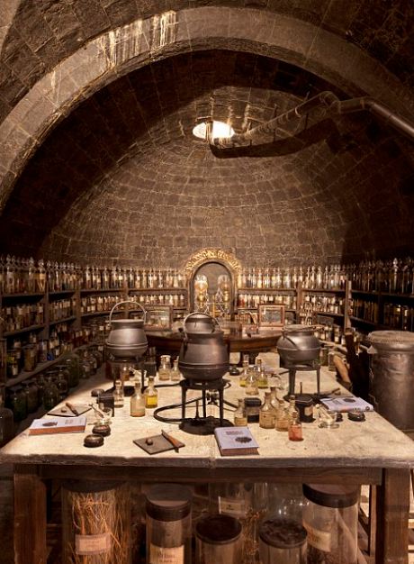 Harry Potter Warner Bros Studio Tour, Potions Classroom. Photo: http://www.dailymail.co.uk