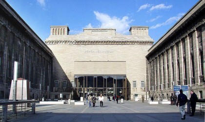 What to do in Berlin. Pergamon Museum. Photo: Wikipedia, © Raimond Spekking / CC-BY-SA-3.0