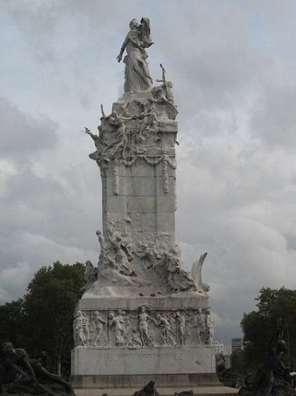 What to do in Buenos Aires. Monument to the Carta Magna and the Four Regions of Argentina. Photo: Wikipedia, Thialfi.