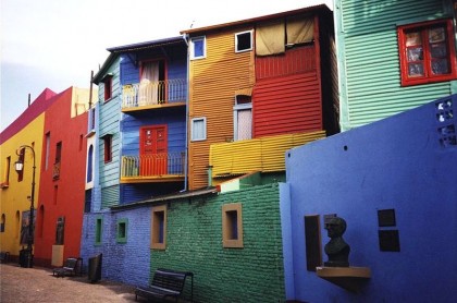 What to do in Buenos Aires. Colorful houses at La Boca. Photo: Wikipedia, Ester Inbar. http://en.wikipedia.org/wiki/File:LaBoca_ST_98.jpg