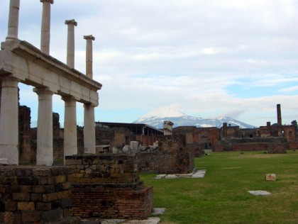 Pompeii, Mount Vesuvius. Photo: througheternity.com