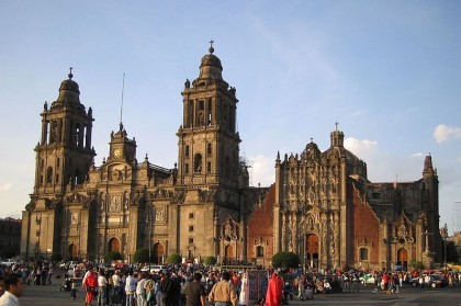 Mexico City, Metropolitan Cathedral. Photo: Wikipedia, Andre Engels.